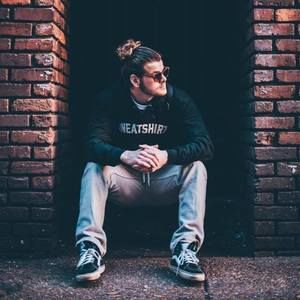 Meet your Posher, Robbie